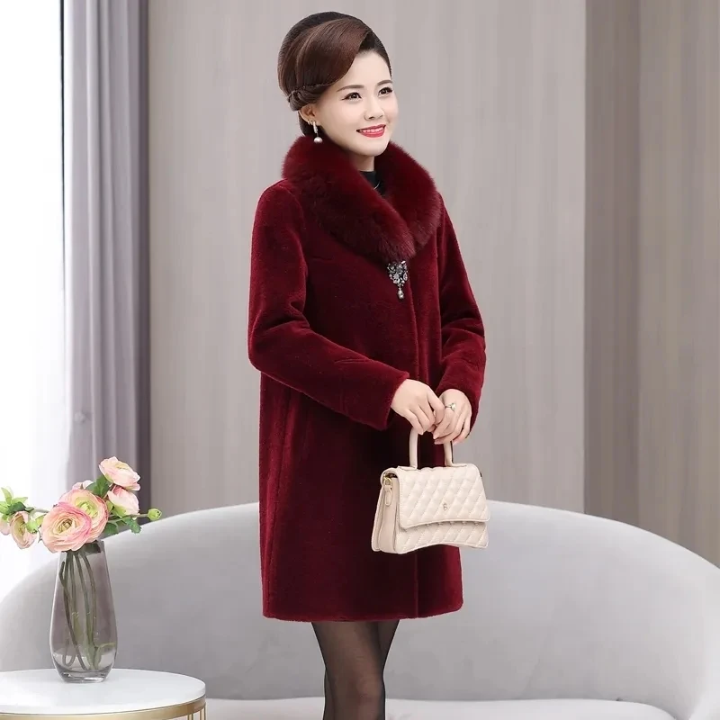 Women Winter Fur Coat New Middle-aged Mother Long Thicken Warm Faux Fur Outerwear High End Female Fox Fur Collar Jacket 5XL