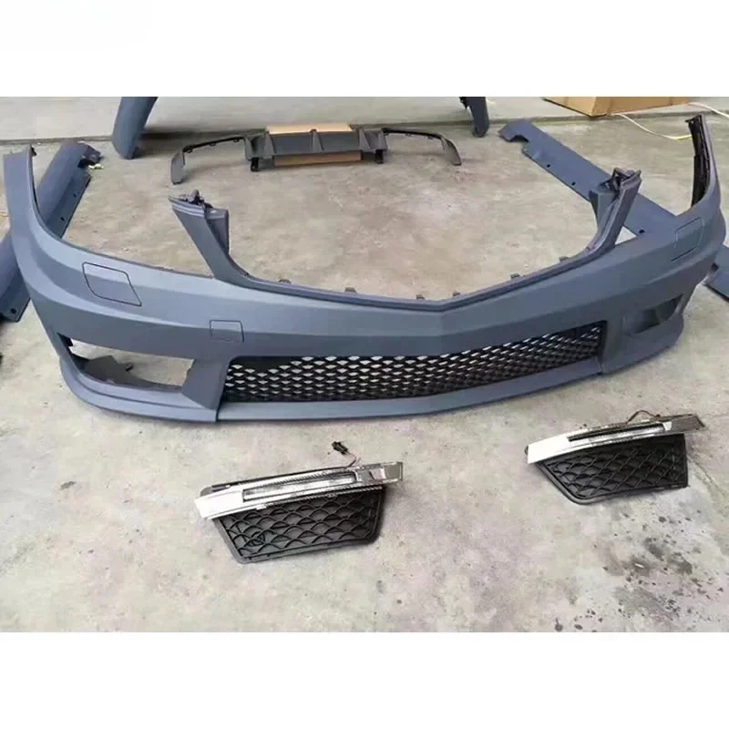 High Quality Factory Hot Sale PP Unpainted Front Rear Bumper Side Skirts Body Kit W4 0-