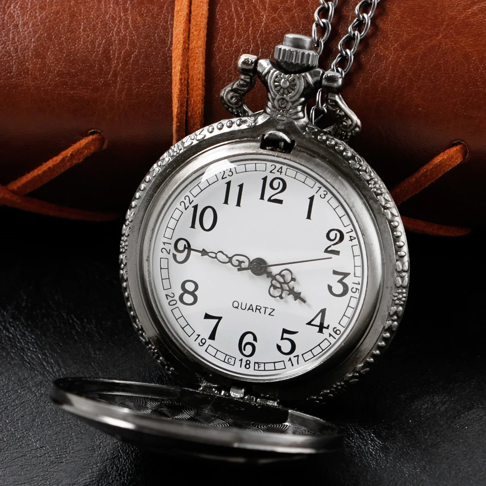 Popular Noble Games personaje de película lobo reloj de bolsillo de cuarzo collar reloj insignia el mejor regalo para hombres mujeres accesorios de joyería