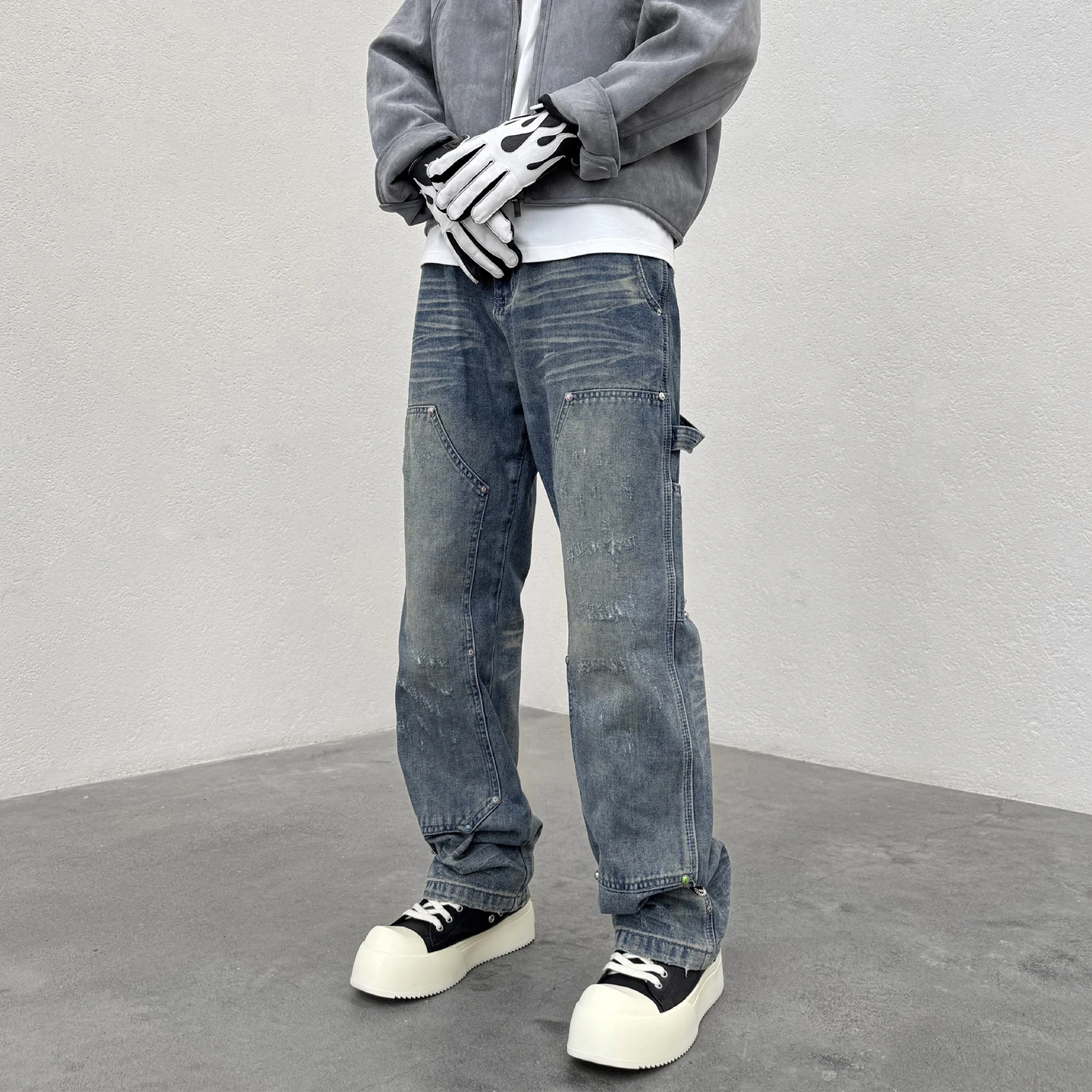Pine Stone Willow Nail Decoration Washed Blue Logging Jeans Streetwear Baggy Straight Leg Pants Frayed Jeans Y2k Relaxed Fit