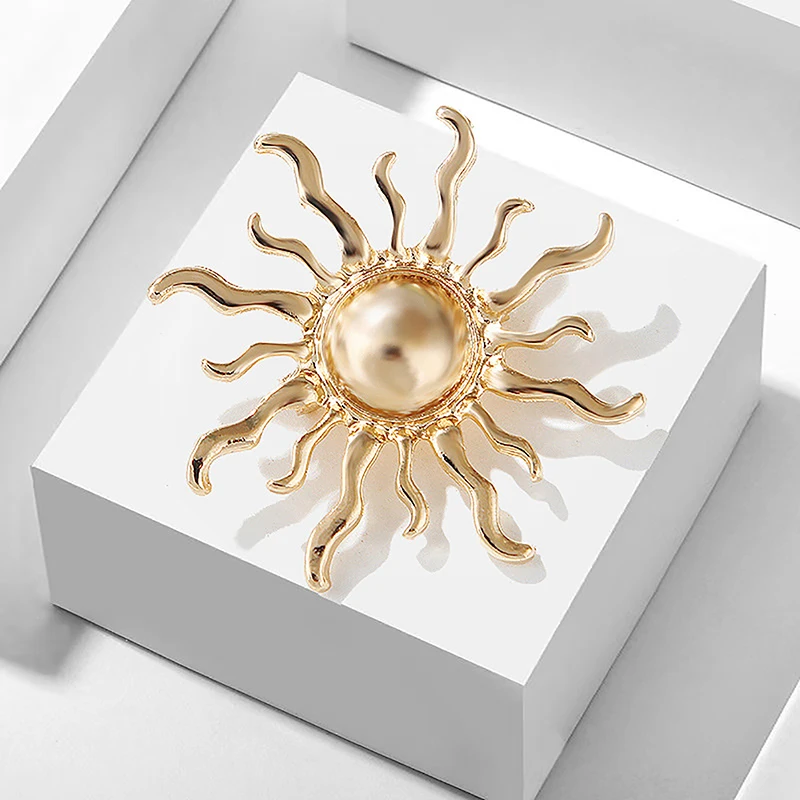 1PCS Fashion Sun Flower Brooches Pin For Women Men Beautiful Sun Flowers Party Office Brooch Pins Gifts For Women Clothing