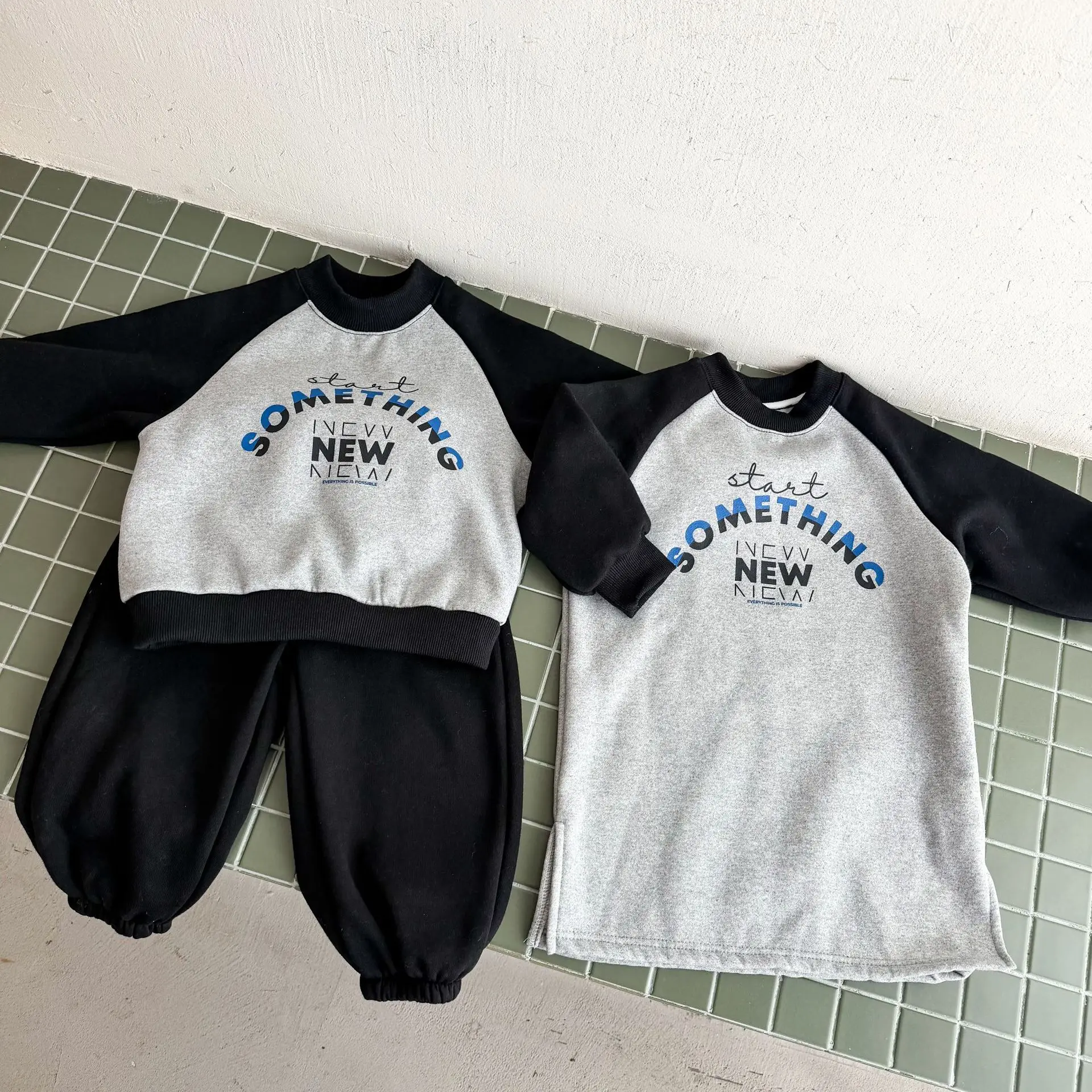Set 2026 Autumn and Winter New Childrens Wear Boys and Girls Plus Velvet Matching Hoodie Two-piece Dress Brother and Sister