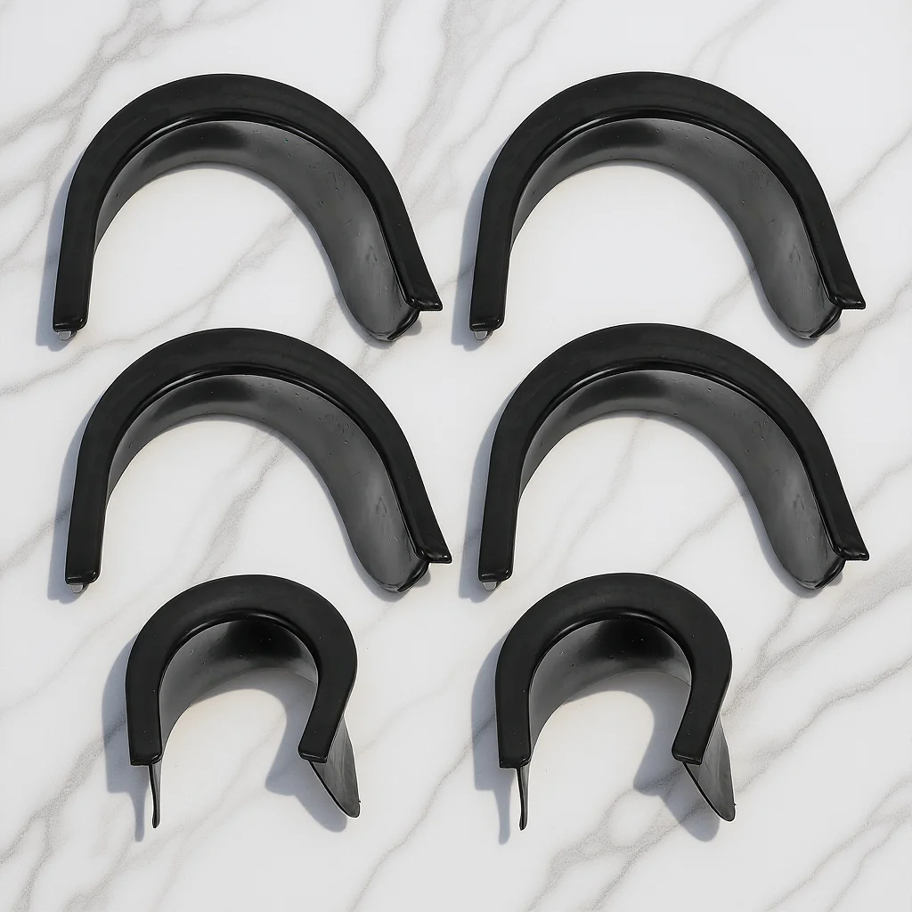 

6 Pcs Snooker Table Accessories Pool Billiard Supplies and Equipment Compactable