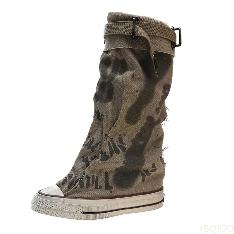 2026 Nieuwe Retro Platte Graffiti Sexy Trendy Grote Medium Laarzen Modieuze Straat Designer Dames Ronde Kop Gestapelde Laarzen Zapatos