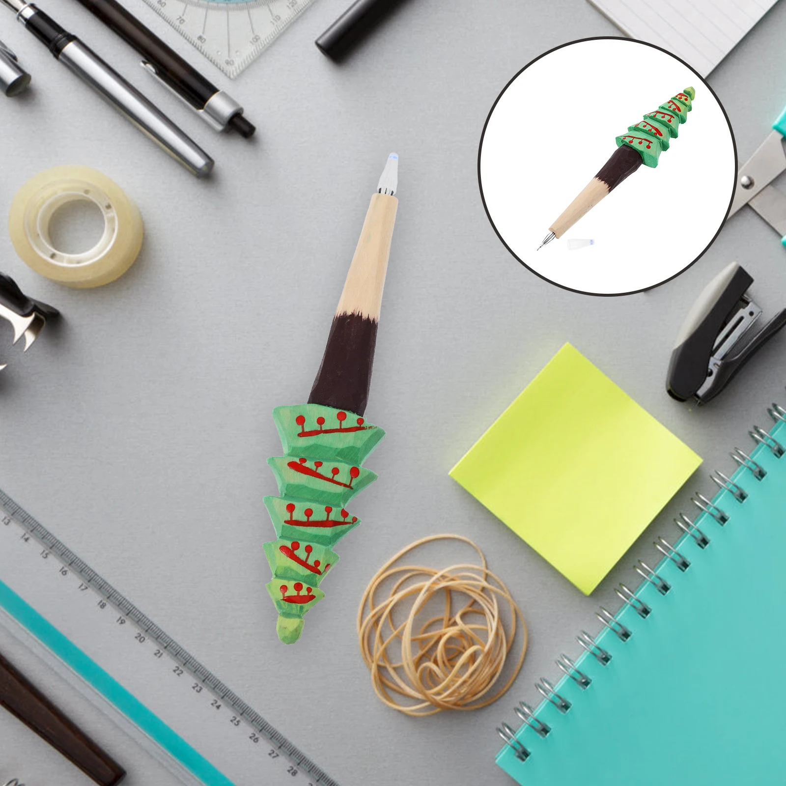 

Christmas Themed Gel Ink Pens For Xmas Tree Design Black Ink Wood Body Pens School Office Supplies Party Favors