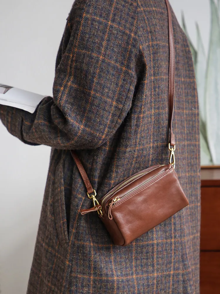 PNDME vintage handmade vegetable tanned cowhide ladies shoulder bag outdoor travel soft genuine leather women's crossbody bag