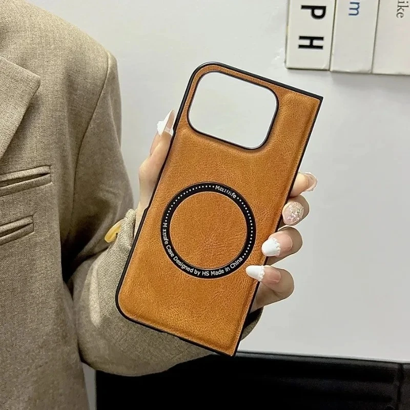 Vintage Business Matte Skin Sensation Leder-Handyhülle für Google Pixel 10 9 Pro Fold, stoßfeste magnetische kabellose Ladehülle