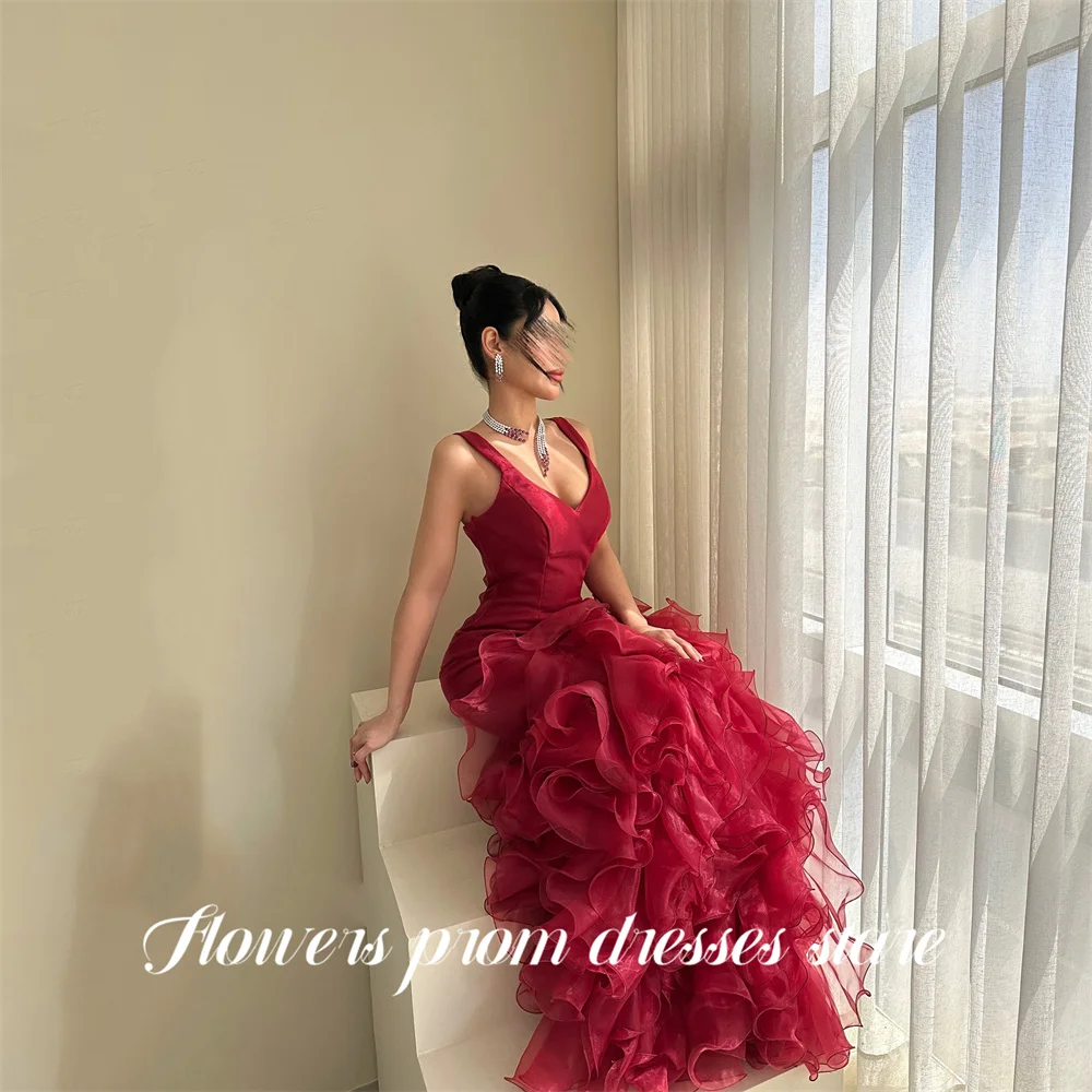 Blumen Rot Charmantes Abendkleid Schatz-Abschlussballkleid Ärmellos Rüschen Hochzeitskleid Satin Robes de Soirée Maßgeschneidert