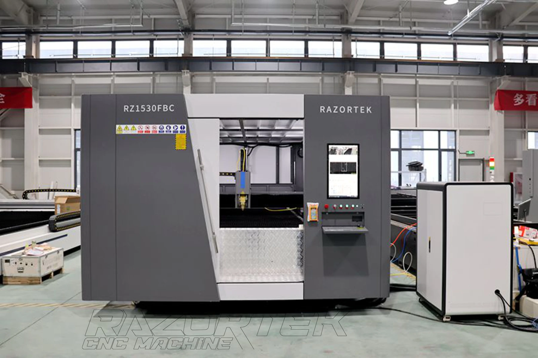 Image 3: Coupeur laser à fibre compact série 1530FBC : un système tout-en-un avec compresseur d'air intégré