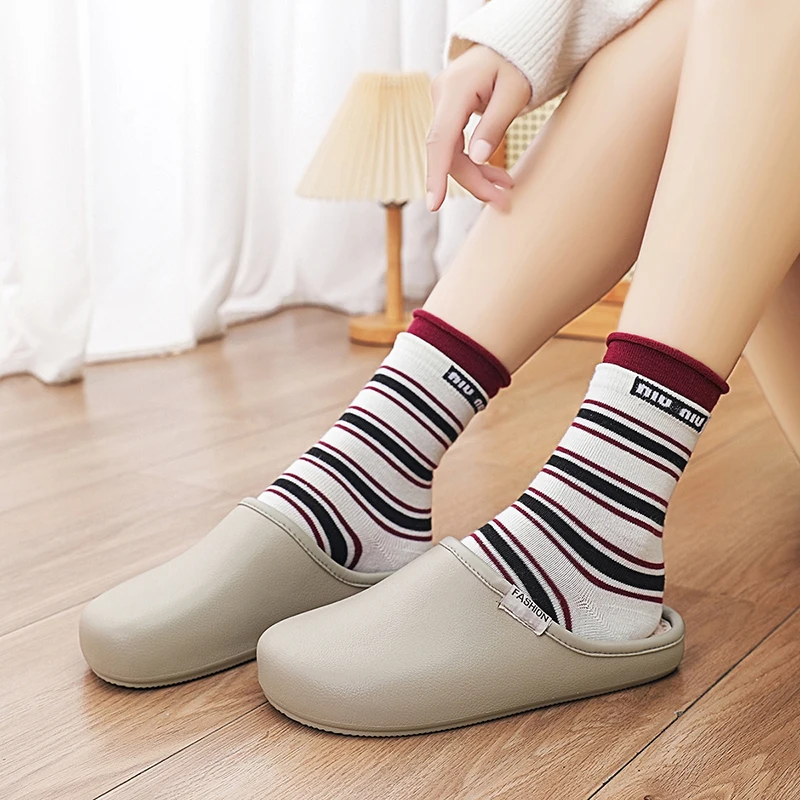 

Winter EVA Men's Slippers Plush Warm Waterproof Women Shoes Non-slip Couple Home Soft Sole Garden Outdoor Warm Furry Clogs Slide