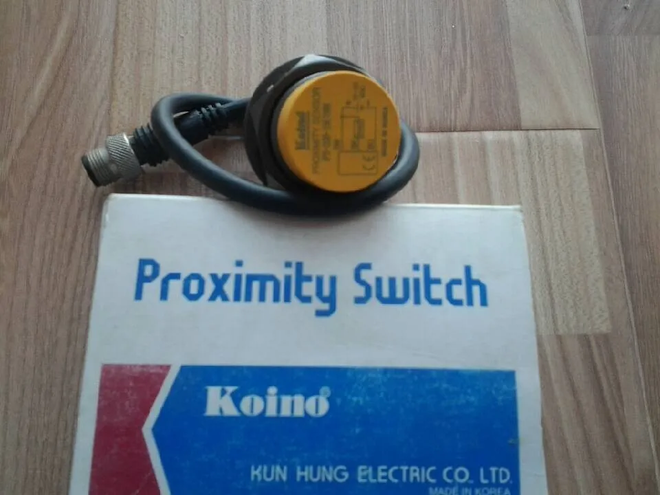 韓国製-嘉信-koino-プラグイン近接スイッチ-ipx-d30-15e1wn-koino