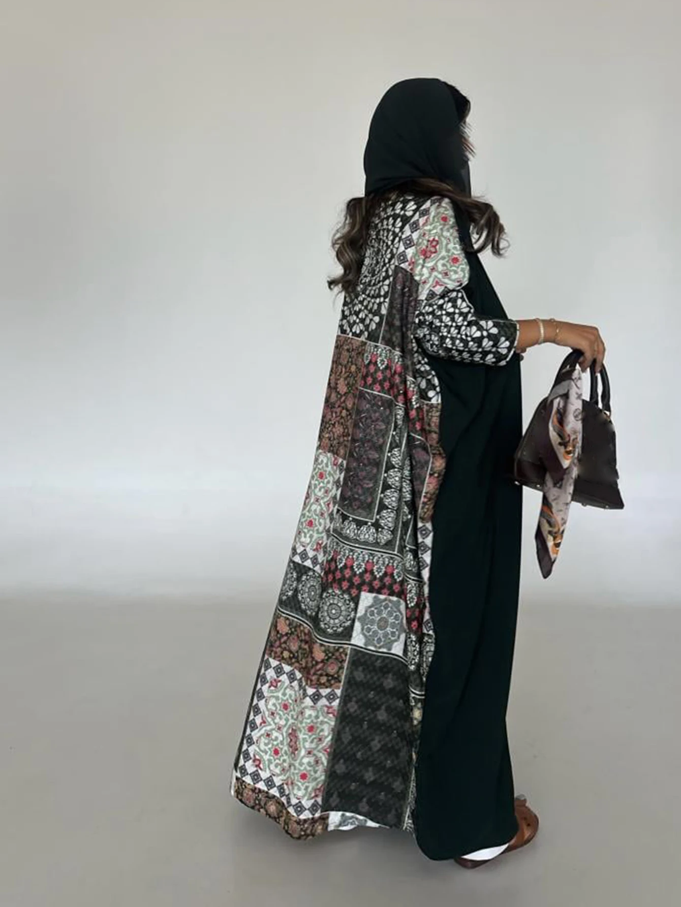 عباية عربية فضفاضة وأنيقة بطبعة زهور غير منتظمة وأكمام طويلة #2