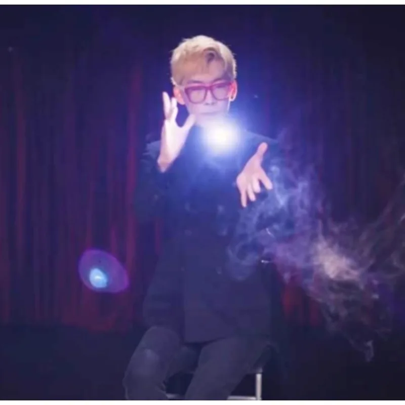 L Dimension Magic Trick by Magicat – Floating Light to Wand Illusion with Gimmick & Instruction Video, Stage & Mentalism Props