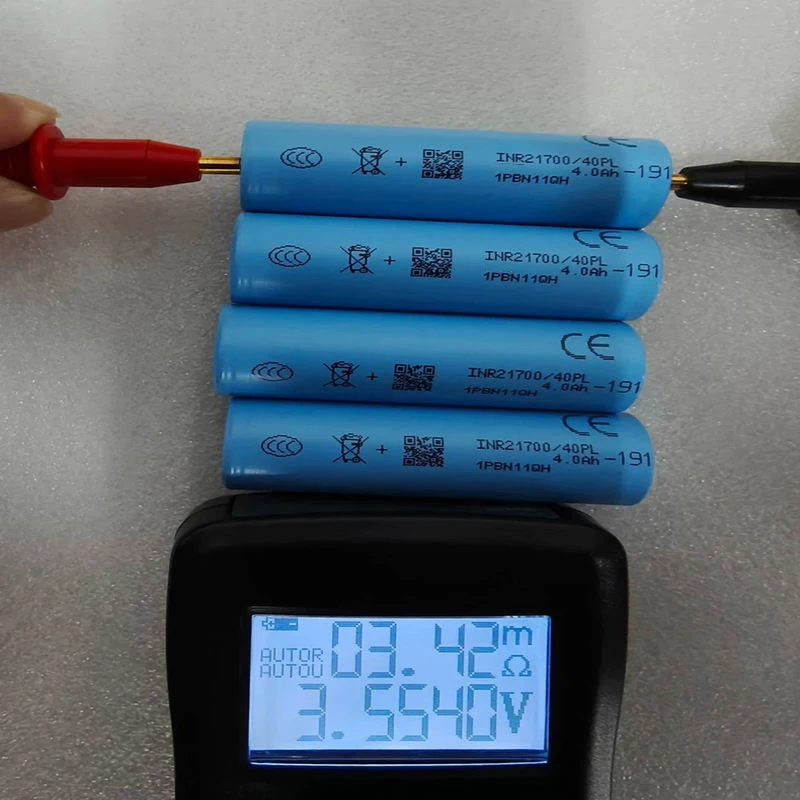 Victpower INR21700-40PL 17.5C 70A Lithium Ion Power Cell 3.6V 4000mAh Cylindrical Lithium Battery Battery for Power Tools Ebike
