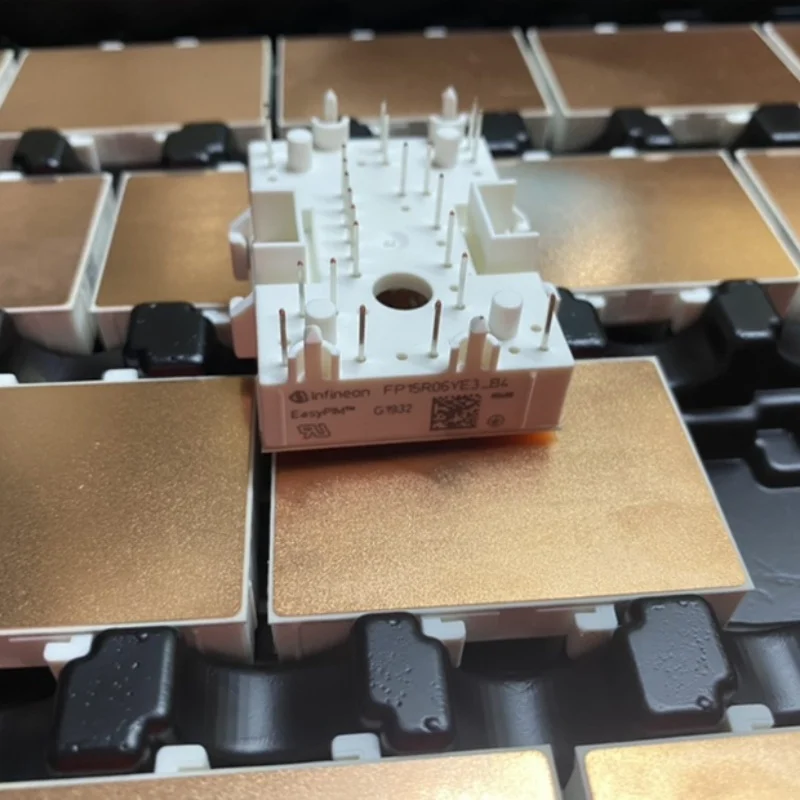 Módulo FP20R06YE3-B4 FP15R06YE3-B4 FP30R06YE3-B4