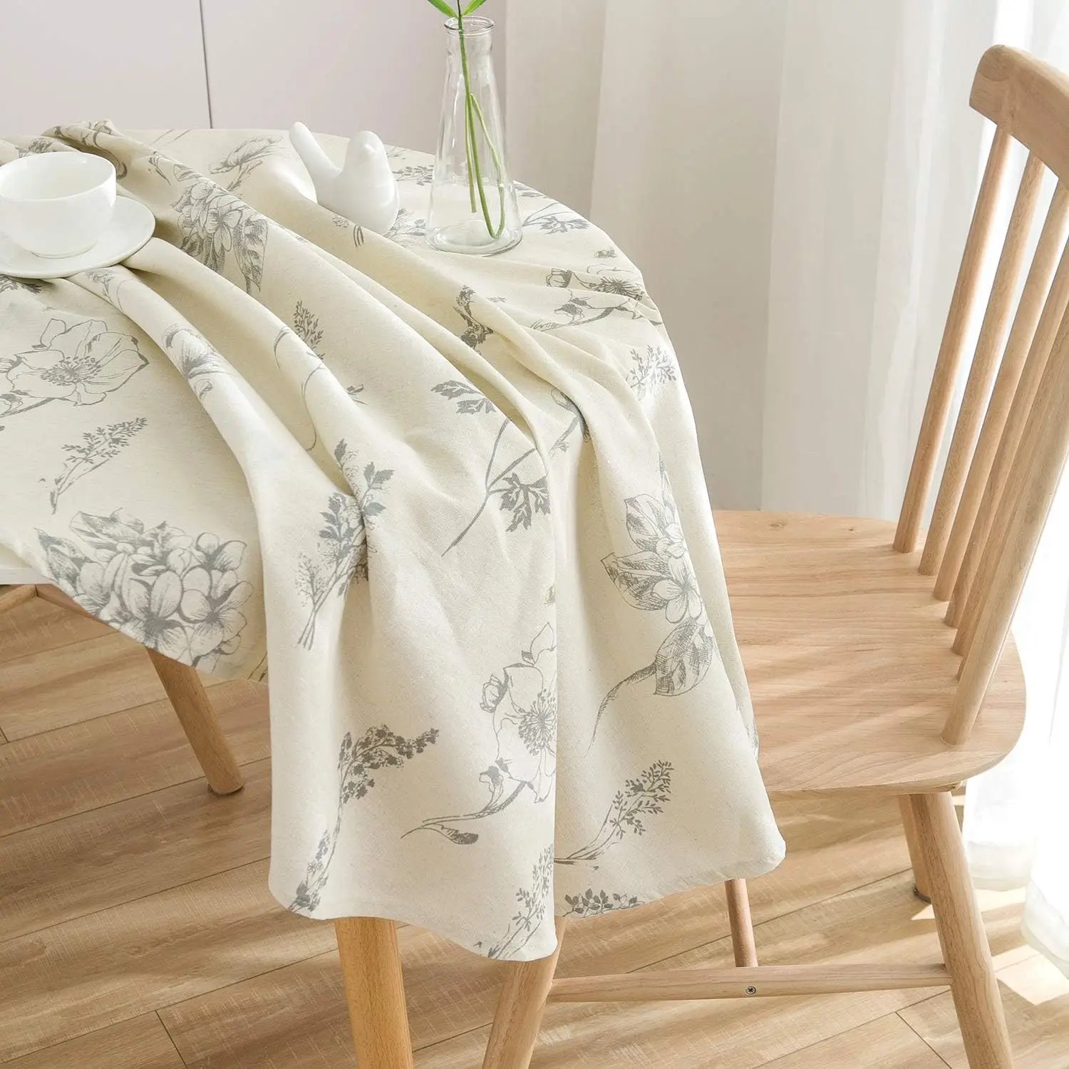 Thumbnail 2 - #1 Latest Table Linens Updates
