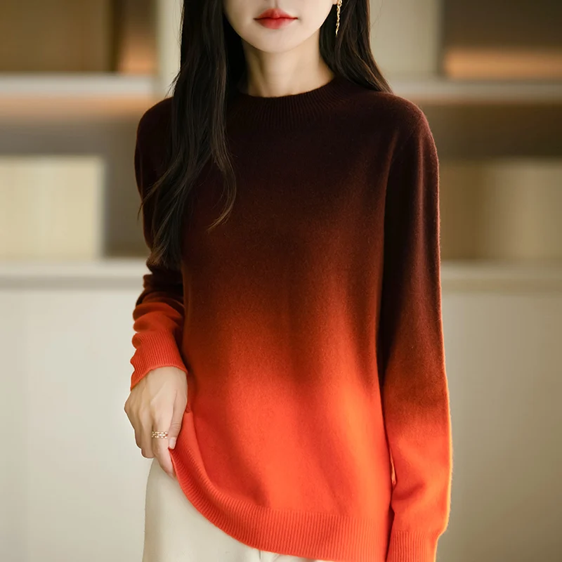 

2024 Autumn and Winter New Thick Cashmere sweater Women loose knitted gradually dyed sweater women Mock Neck pullover sweater