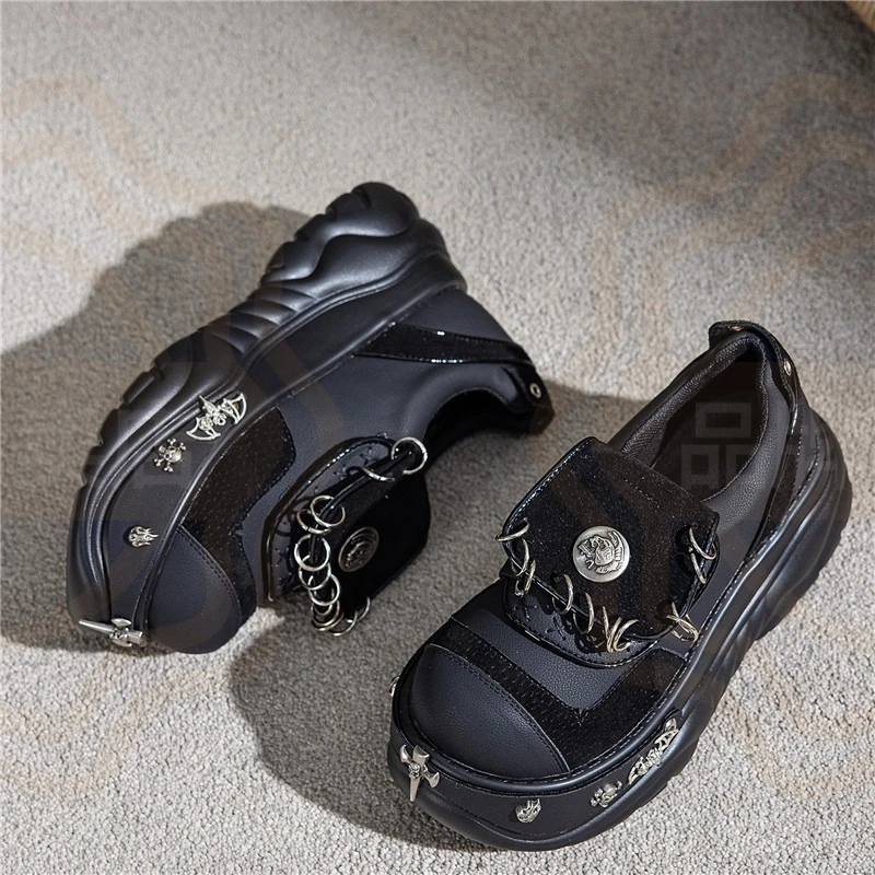 Punk Womens Shoes Exquisite Metal Decoration Chunky Sneakers for Woman Fashion Street Casual Shoes Designer Shoes Tenis De Mujer