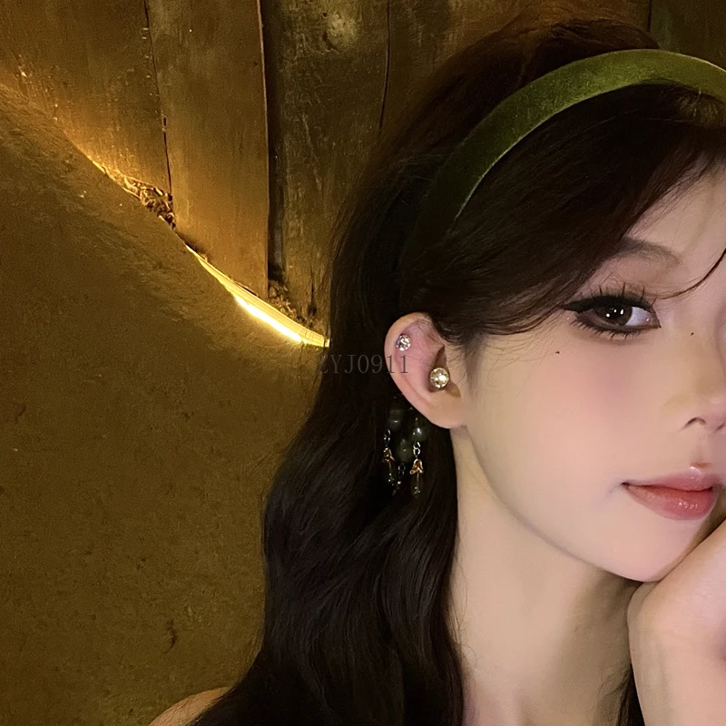 레트로 프렌치 화이트 벨벳 올리브 그린 드리워진 머리띠 새로운 중국 고급 머리핀