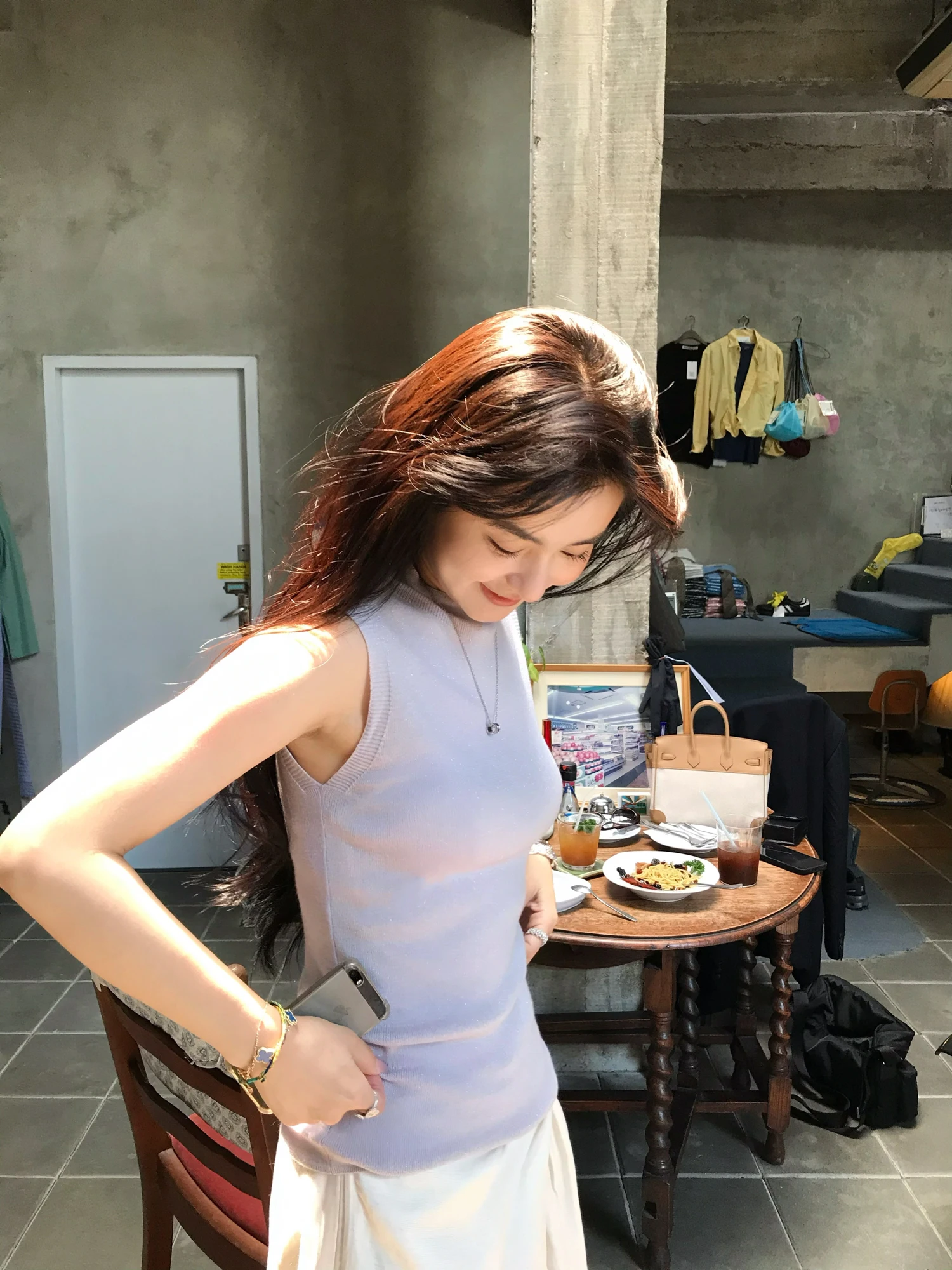 

Летний вязаный шерстяной жилет из высококачественной шелковой пряжи, новинка, 56 нитей, красивый, из мериносовой шерсти.