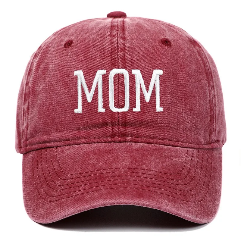 Show Your Love with a Special Father's/Mother's Day Gift: Mom/Dad Letter Print Baseball Cap image 3