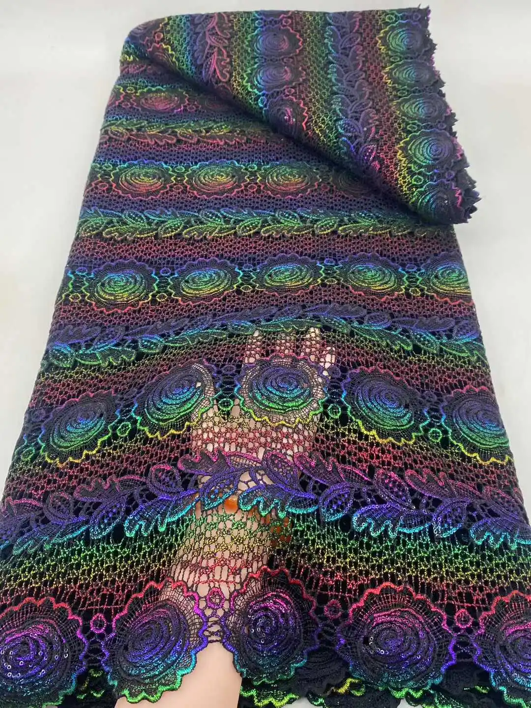 

Luxury Guipure Cord Lace Fabric 2025 High Quality African Water Soluble Lace Fabric Nigerian Mesh Lace Fabric For Women Dresses