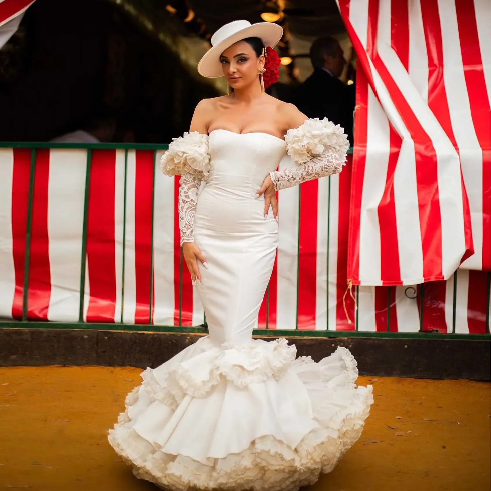 

2026 Gorgeous Beige Lace Spanish Ball Dress Detachable Sleeves High Quality Fluffy Skirt Evening Dress Customization