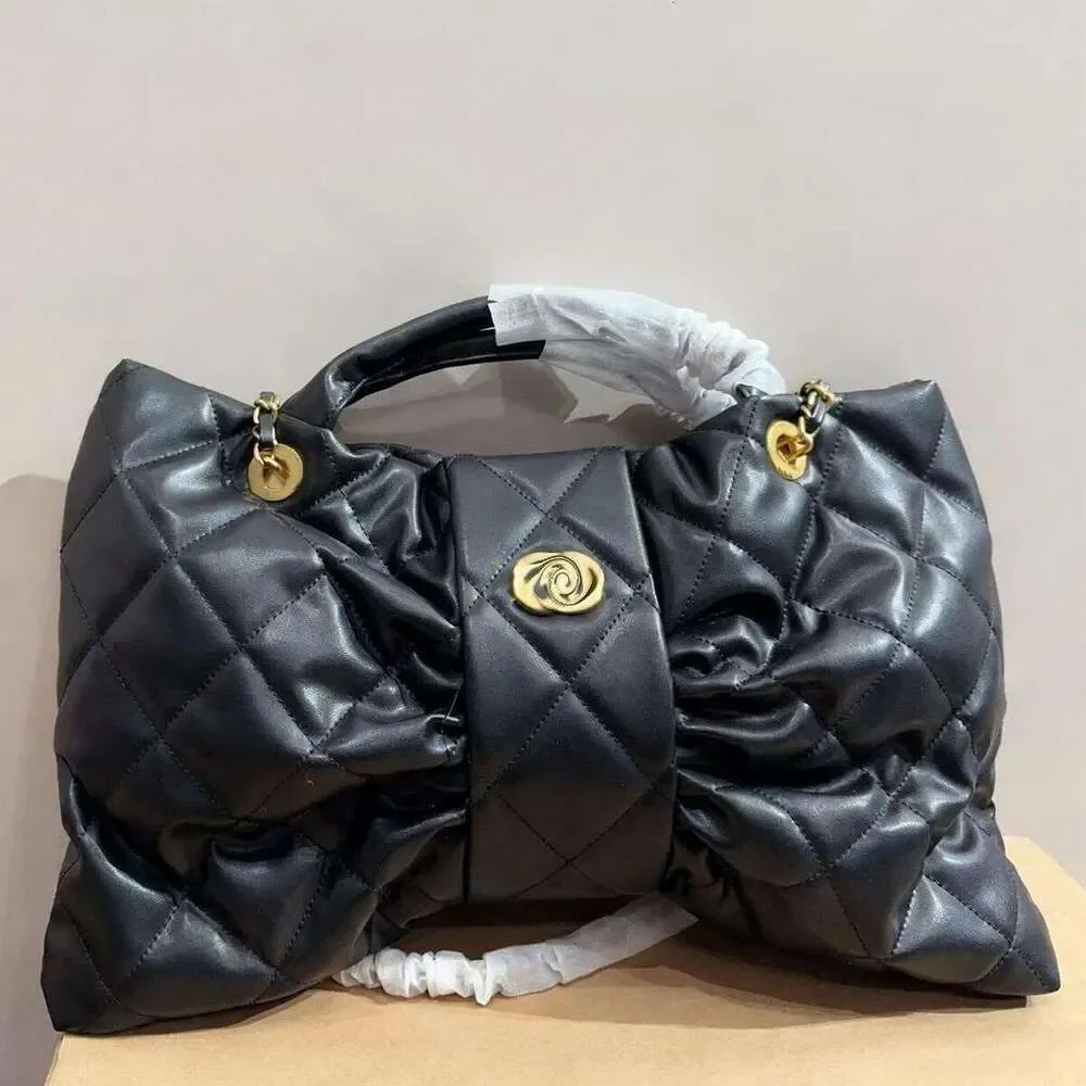

New Designer Handbag 25K Bow Shoulder Bag Gold Hardware Chain Zipper Closure Shoulder Bags Women Luxury Evening Purse bag