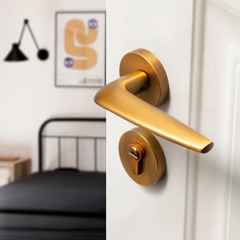 Nordic door lock indoor bedroom room door lock magnetic absorb brass American split lock simple lock set