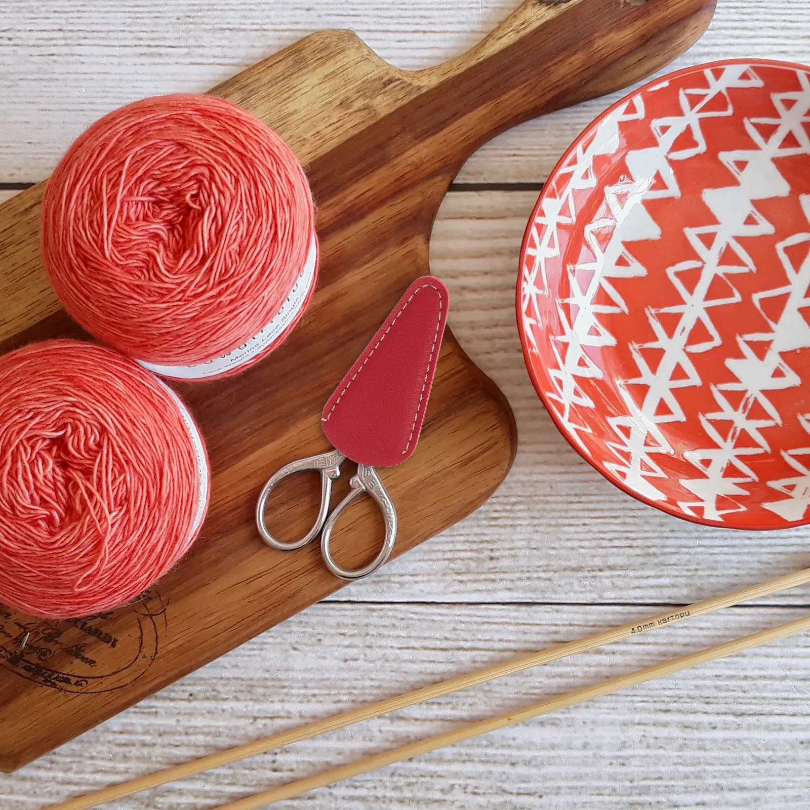 

3Pcs Scissors Cover Protector in Assorted Colors - Lightweight Protective Sheath for Safe Storage, Scissor Safety Cover and