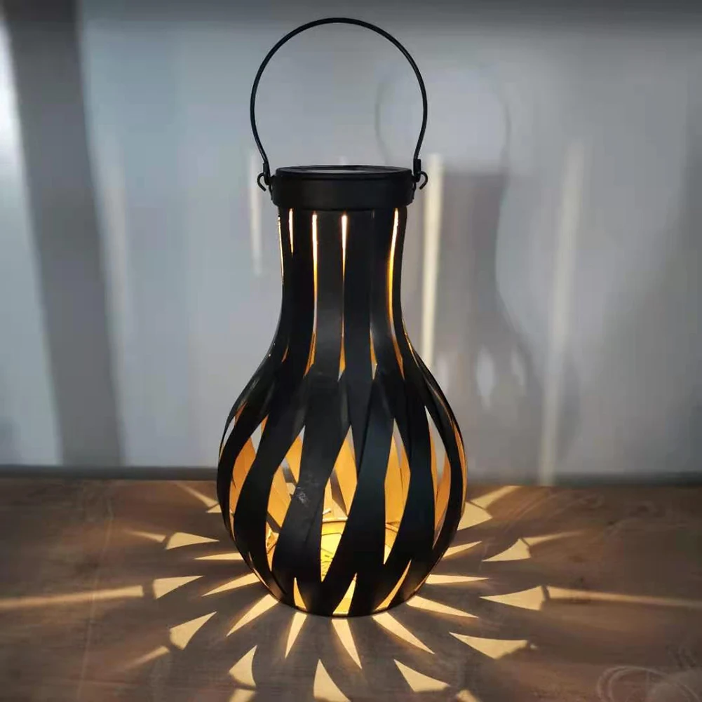 

Vase Shape Hanging Light Decor Solar Hollow-out Butterfly Projection Lamp Outdoor Lighting Decoration For Garden Courtyard Patio