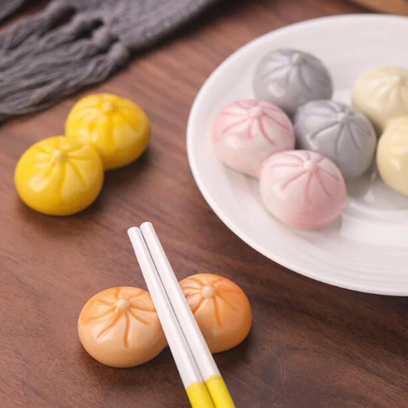

6Pcs/Set Japanese Style Chopstick Holder Creative Steamed Dumplings Chopstick Rack Spoon Fork Rest Pillow Kitchen Tabelware