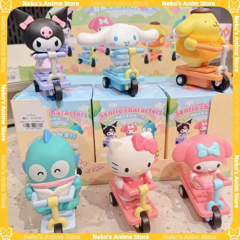 

В наличии, оригинальная серия самокатов Sanrio, игривая музыка, слепая коробка, декоративные игрушки Kuromi, подарки, фигурки, периферийные устройства аниме для рабочего стола