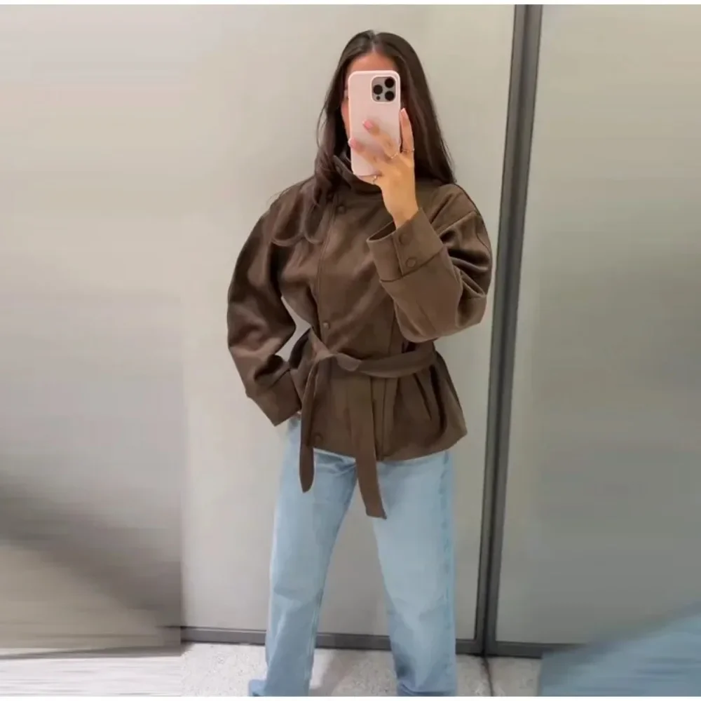 Damen Kunstwildleder Kurze Herbst-Winter-Jacke mit Gürtel, Langarm, Locker Geschnitten, Lässige Oberbekleidung, Streetwear für Frauen – Detail 9