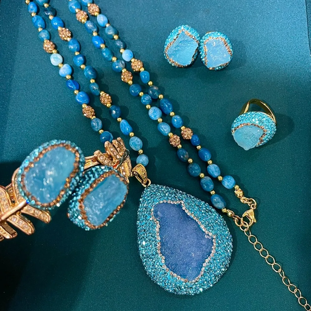 

New Sea Blue Treasure Original Stone Necklace Set for Women's Personalized Fashion Luxury Ladies Party Dress Exquisite Jewelry