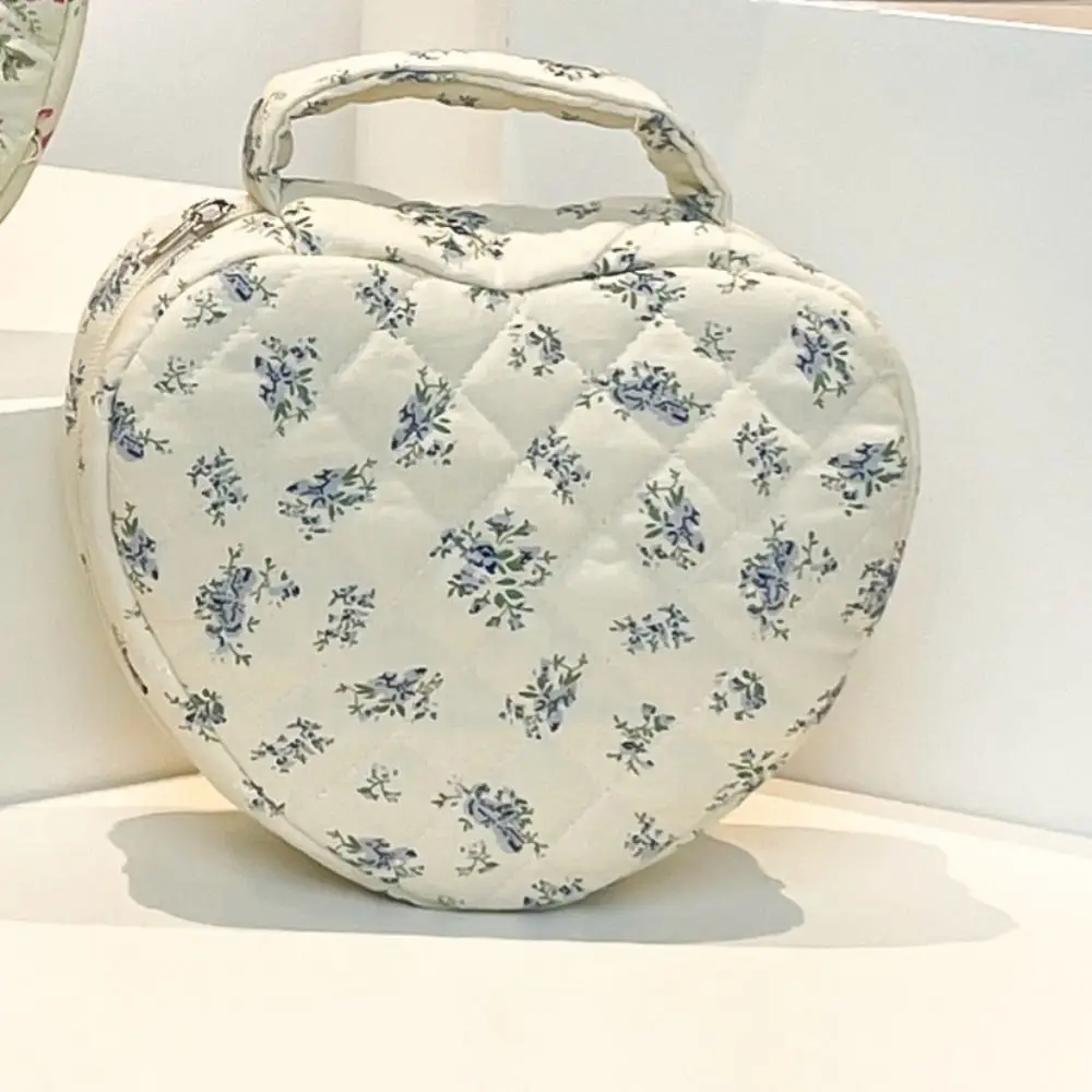 

Стильная стеганая косметичка из хлопка с цветочным узором, вместительная, с эффектом измельченных цветов