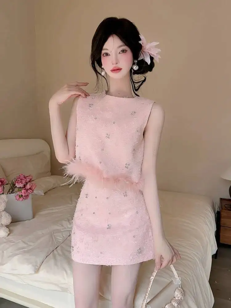 

Сладкий комплект из 2 предметов во французском стиле с небольшим ароматом, женский наряд, модный жилет с бриллиантовыми перьями, топ + юбка, наряды из двух предметов