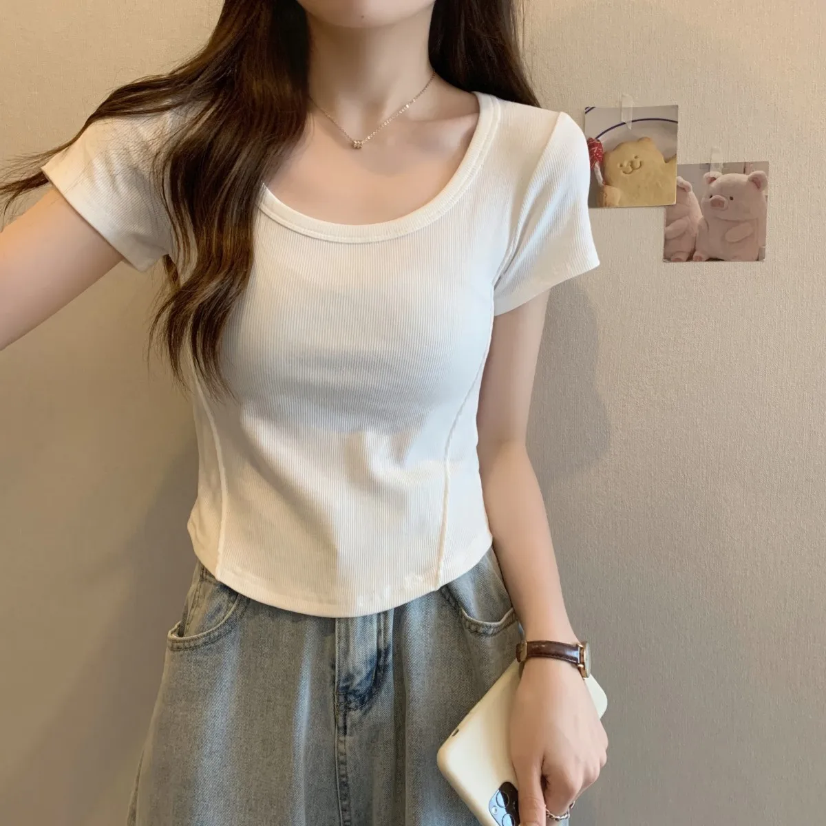 Y2K T-shirt Frauen V-ausschnitt Unregelmäßigen Kurzarm Crop Top Neue Koreanische Mode Schlanke Hohe Taille Solide T-shirt Frau Sexy Kleidung