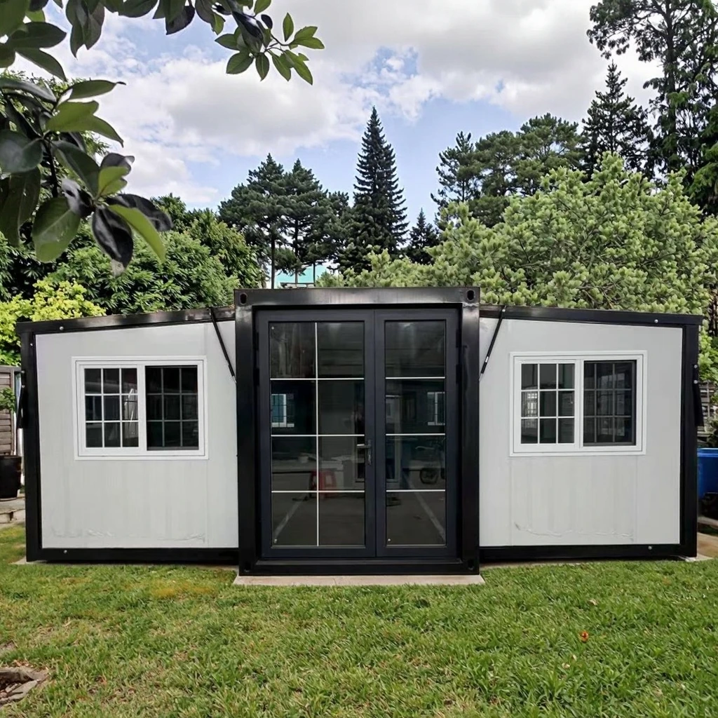 Modern Two Bedroom Prefabricated Container Houses Quick Assembly Expandable and Detachable New Design Outdoor Capsule Villas