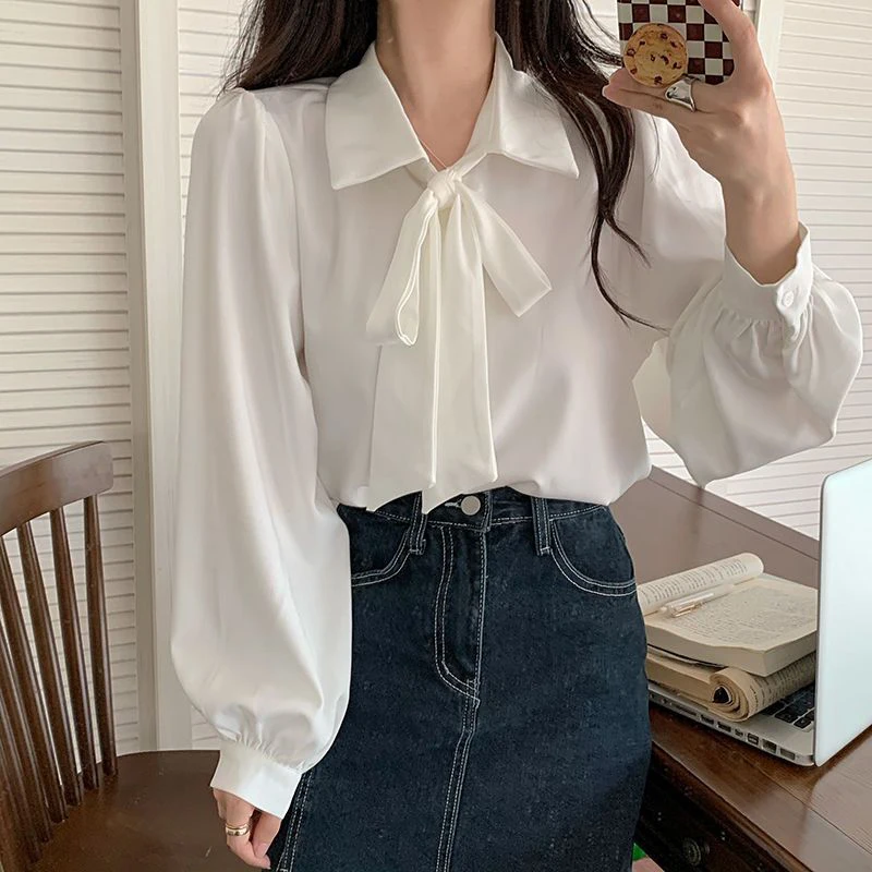 White Shirt Women Fashion Casual Kawaii Lace Up Bow Long Sleeve Tops Korean Elegant All Match Office Ladies Blouse Thin New