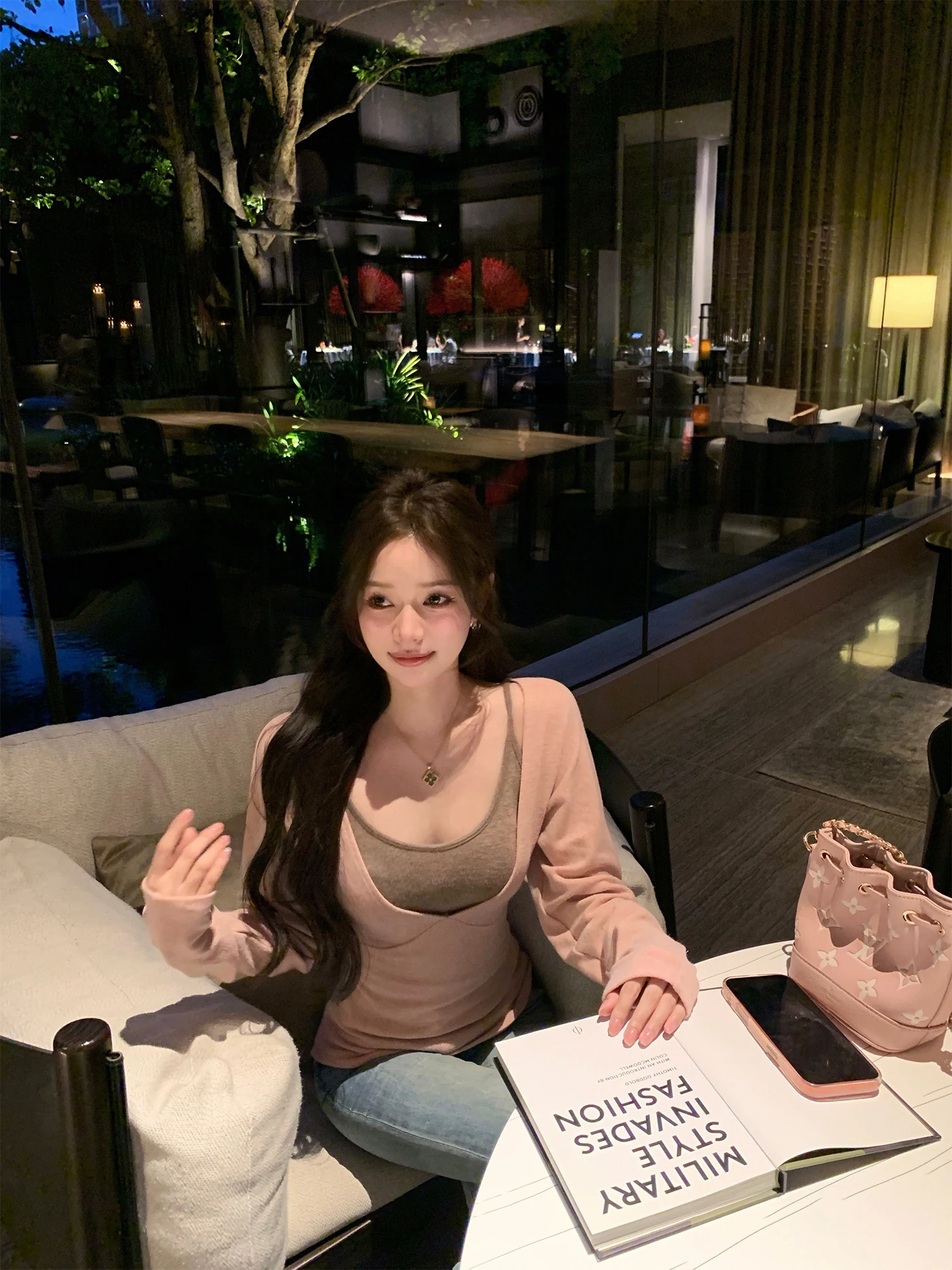 

NNS Chen Jiamin First Love Showzy Gentle Korean Desire Color Block Knitted Waist Cinching Strap Top Women's Fashion T-shirt