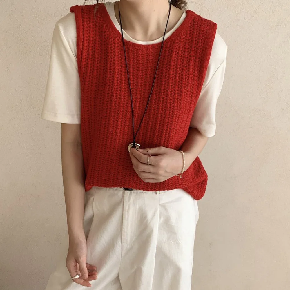 

Осень-зима модный однотонный свитер без рукавов жилет женский 2025 модные вязаные жилеты топы