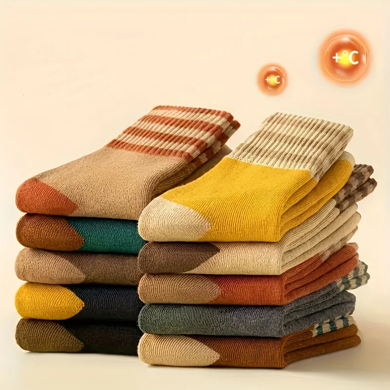 

10 пар 10 цветов зимних женских махровых носков, толстых плюшевых носков средней длины, теплых носков-полотенцев, черных длинных носков