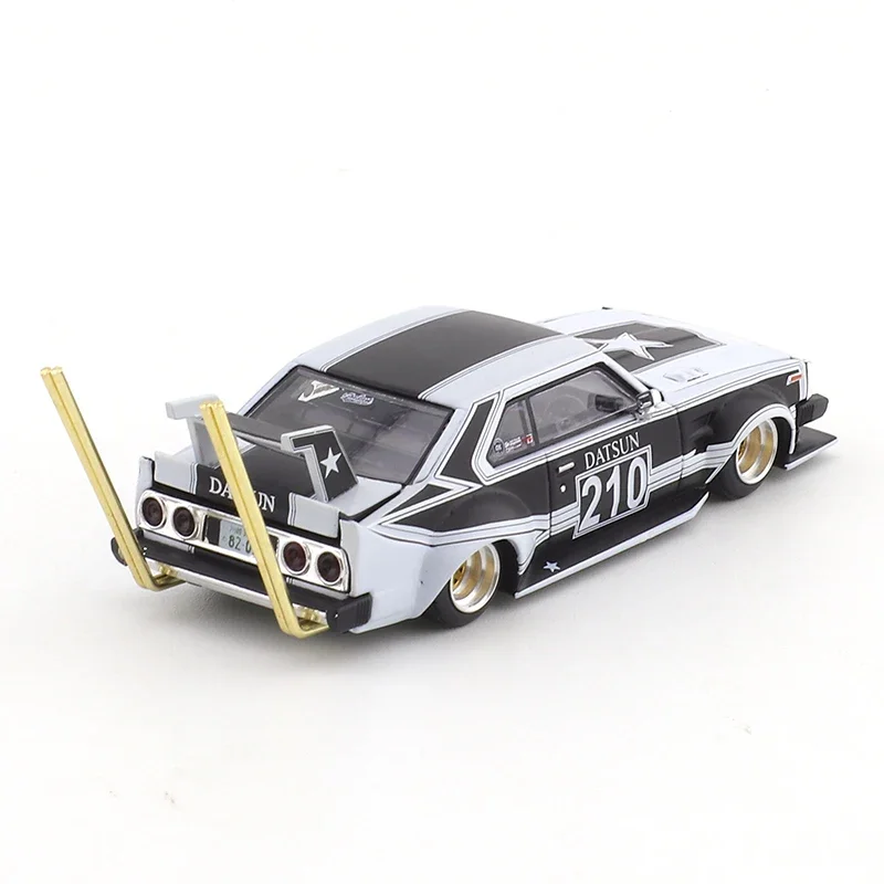 XCARTOYS POP RACE 1/64 SKYLINE C210 BOSOZOKU Rampage Car Alloy Motor Vehicle Diecast Metal Model Kids Xmas Gift Toys for Boys