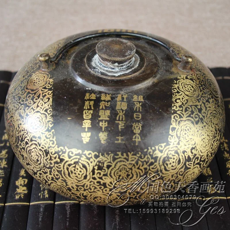 

Chinese old bronzes, eight treasure pot, warm hand pot