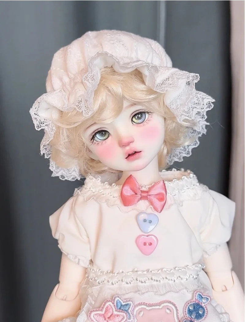 bjd poppenhoed is geschikt voor 1/3 en 1/4 maat elastische kant kleine aardbei slaapmuts popaccessoires