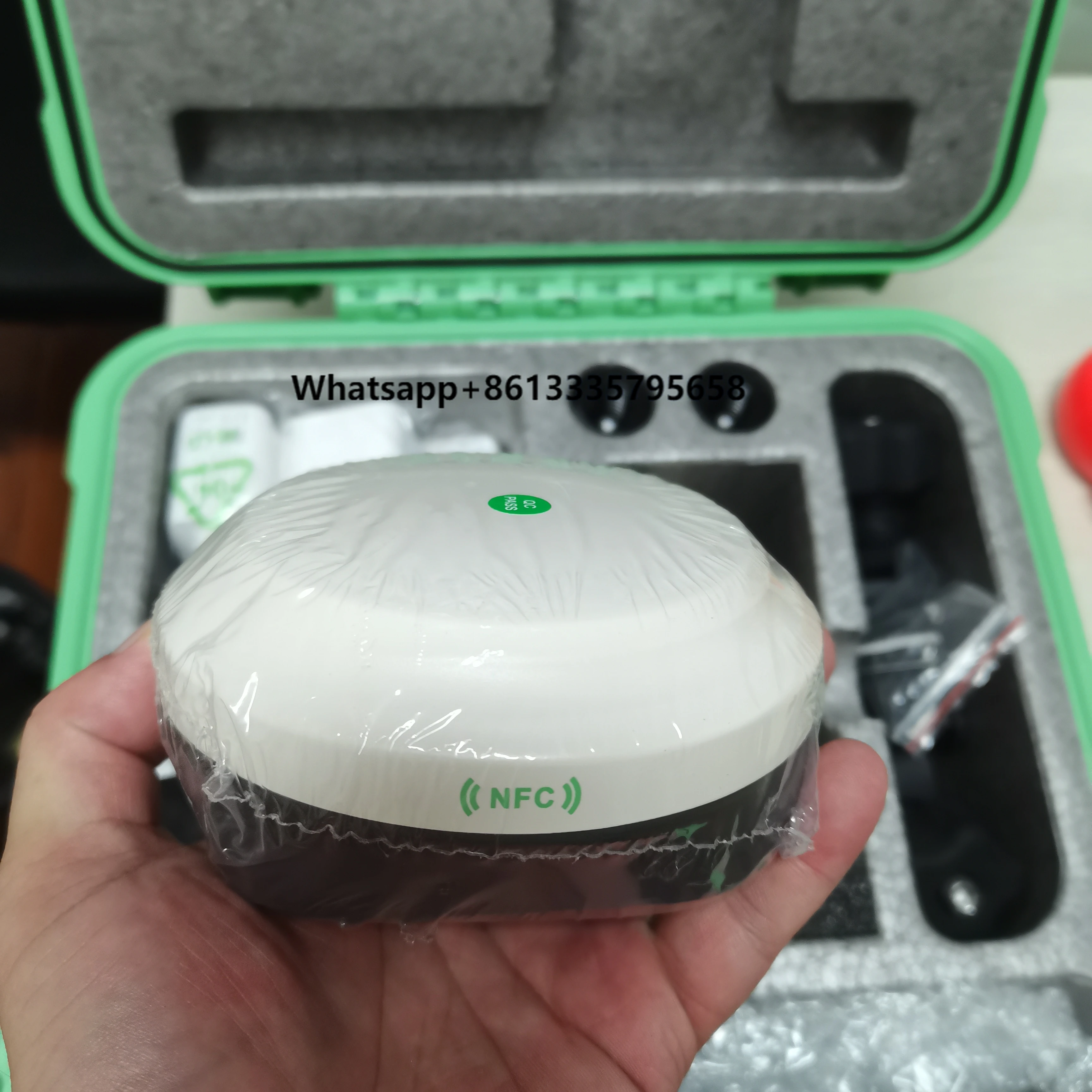 

Mini Z1 High-Accuracy Portable GPS Receiver Base RTK GNSS Equipment for Land Survey 2Cm High-Accuracy