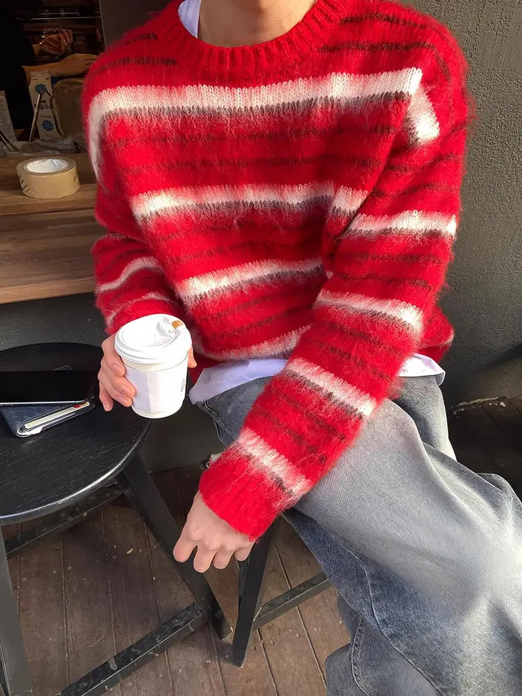 

Retro American Design Striped Color Blo Knitwear Sweater Casual Loose Overhead Top for Men And Women Couple Daily Wear