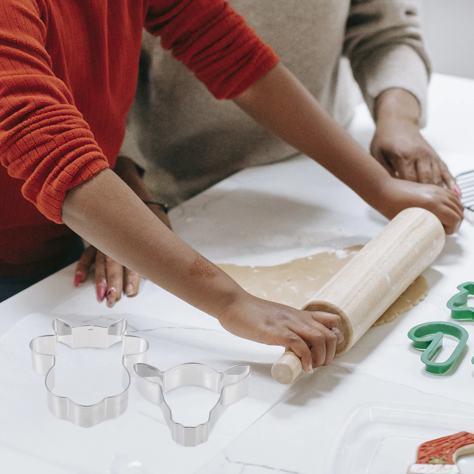 

4Pcs Cow Shape Biscuits Molds Stainless Steel Home Baking Accessories DIY Sugar Molds Party Cake Making Tools Dessert Mould