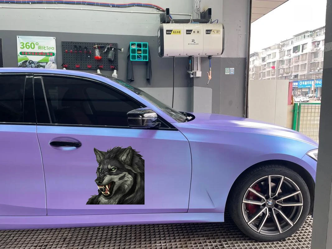 

LYKX Car Sticker Cool Gray Angry Wolf Window Wall Automobiles Motorcycles Exterior Accessories PVC Decals